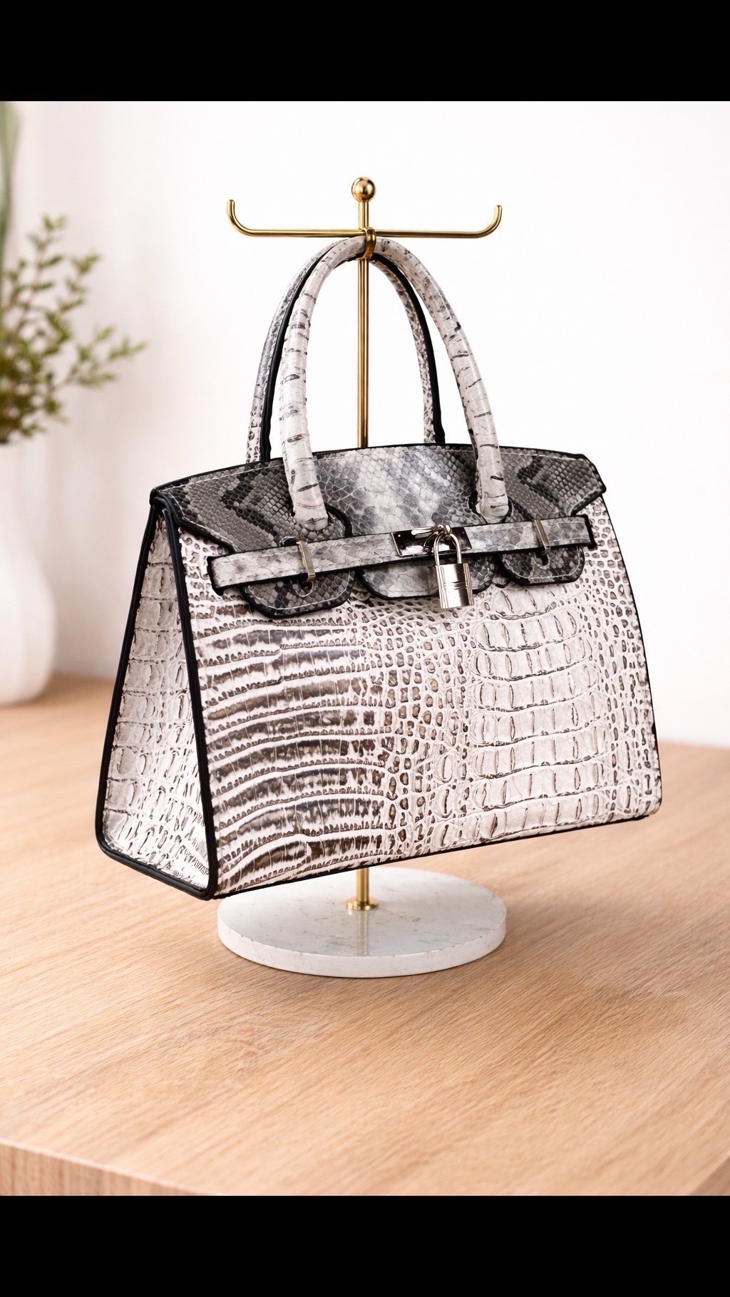 Stock bags 